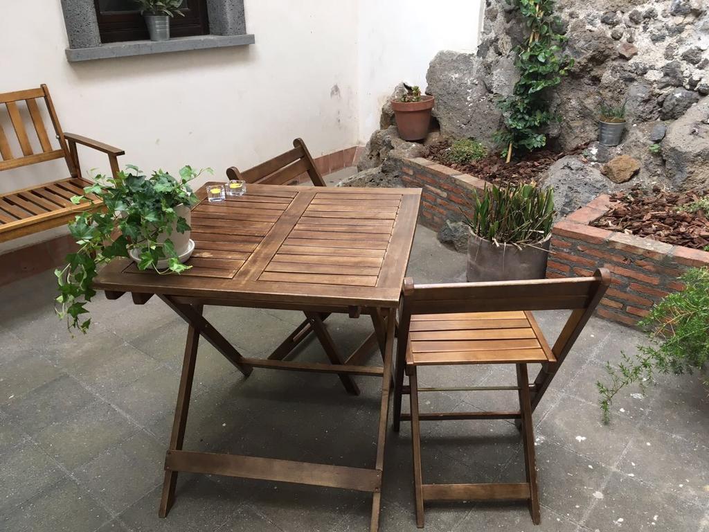 Domus Giuliae Hotel Trecastagni Buitenkant foto